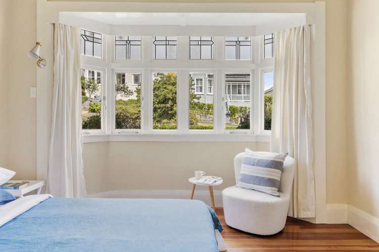 24 Shoal Bay Road Devonport_15