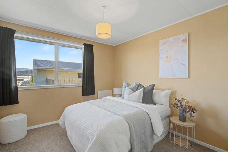 54 Arundel Crescent Strathern_12