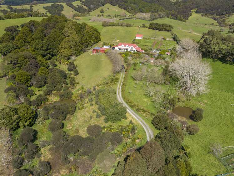 58 Rauhori Road Makarau_51