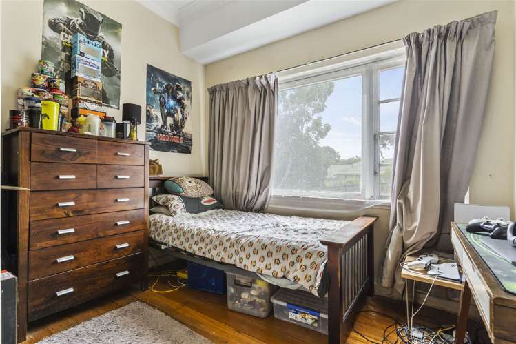 2/1 Diomede Street Bayswater_9