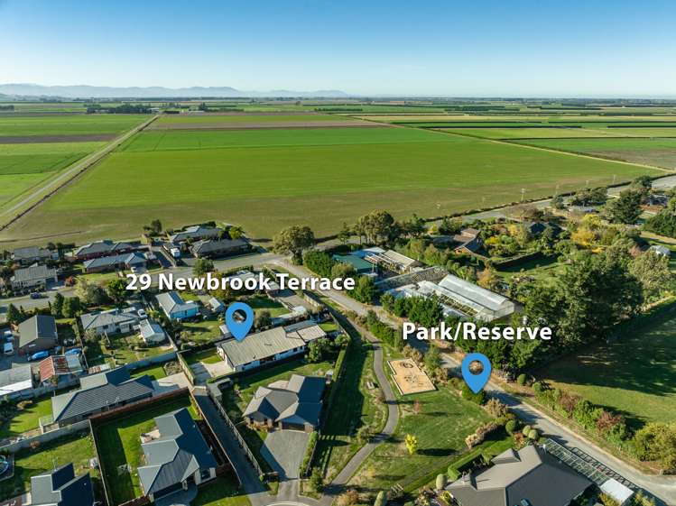 29 Newbrook Terrace Darfield_36