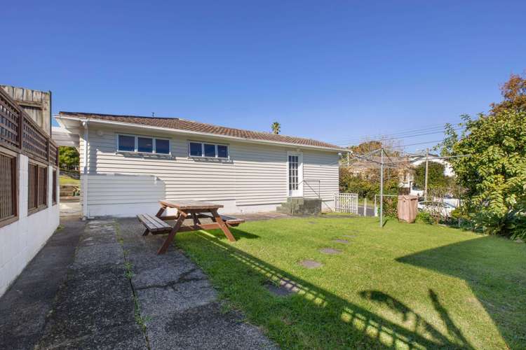 6 Downer Street Helensville_8