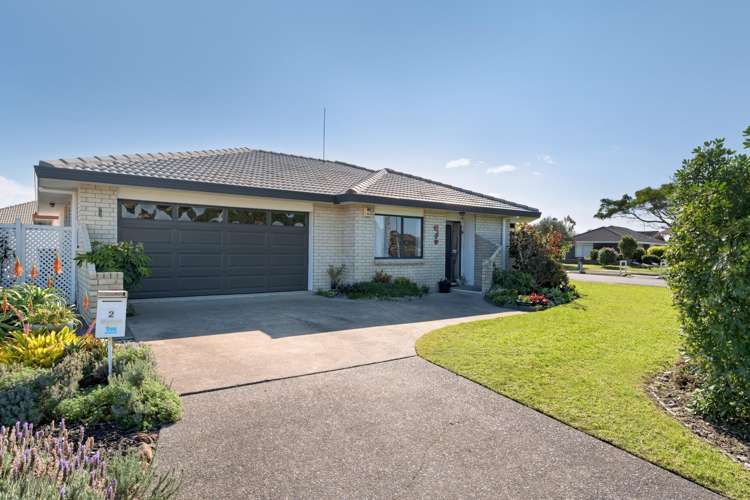 2 Lotus Avenue Mount Maunganui_2