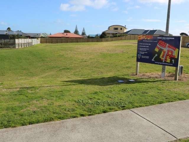 7 Forbes Road Foxton Beach_1