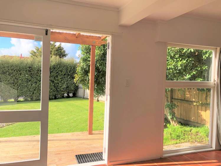 1/42 Durham Street Te Atatu Peninsula_5