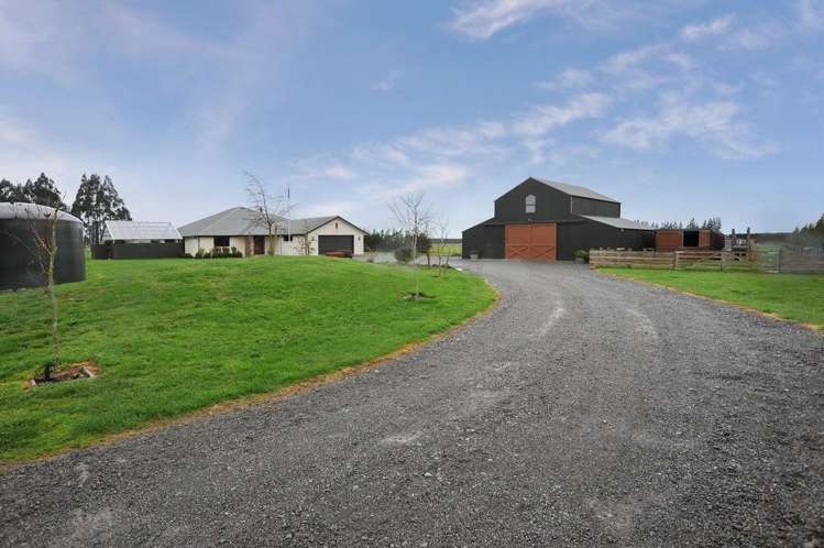 1014 Two Chain Road Swannanoa_19