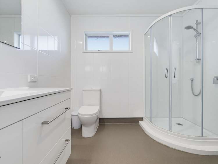 2b/66 Ocean Road Ohope_10