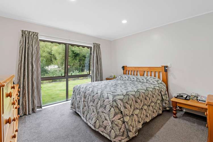 19b Peachgrove Terrace Hillcrest_11