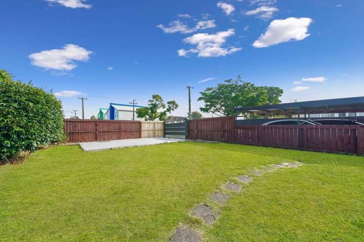 1/108 Gloucester Road Manurewa_11