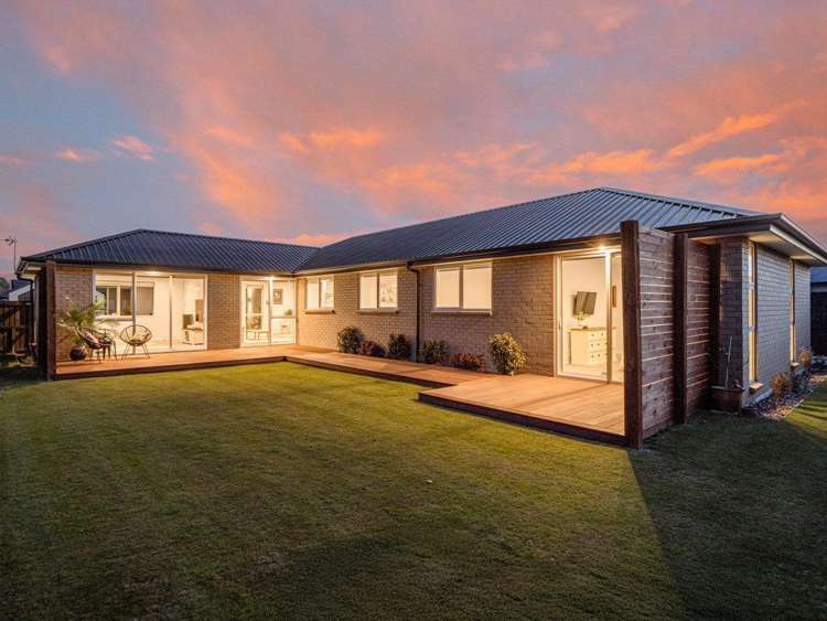 4 Hollard Crescent Lincoln_17