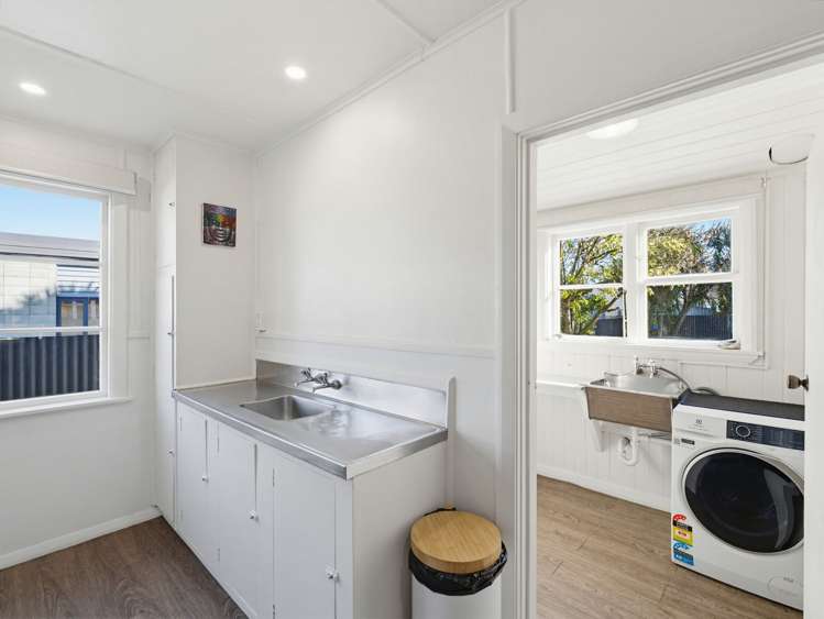 168 Aorangi Road Bryndwr_11