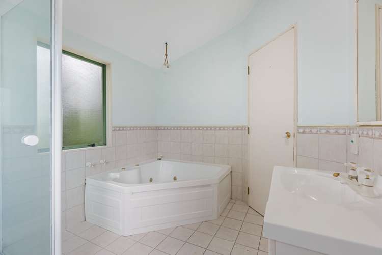 42 Collie Street Hillpark_26