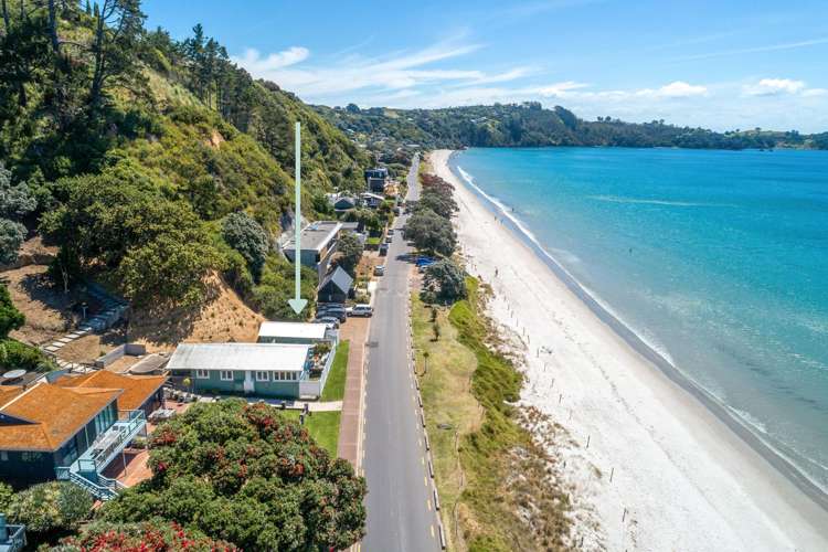 35 The Strand Onetangi_2