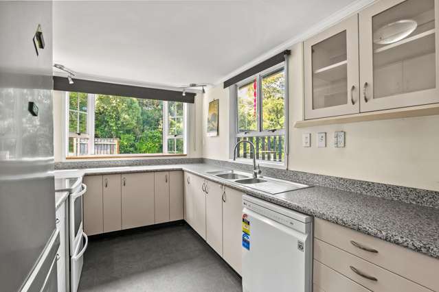 8 Awanui Street Merrilands_3