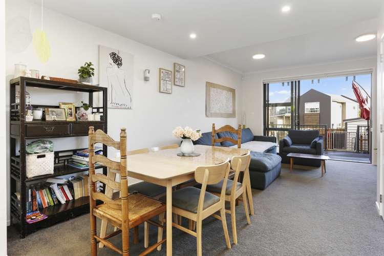 194 Hobsonville Point Road Hobsonville_6