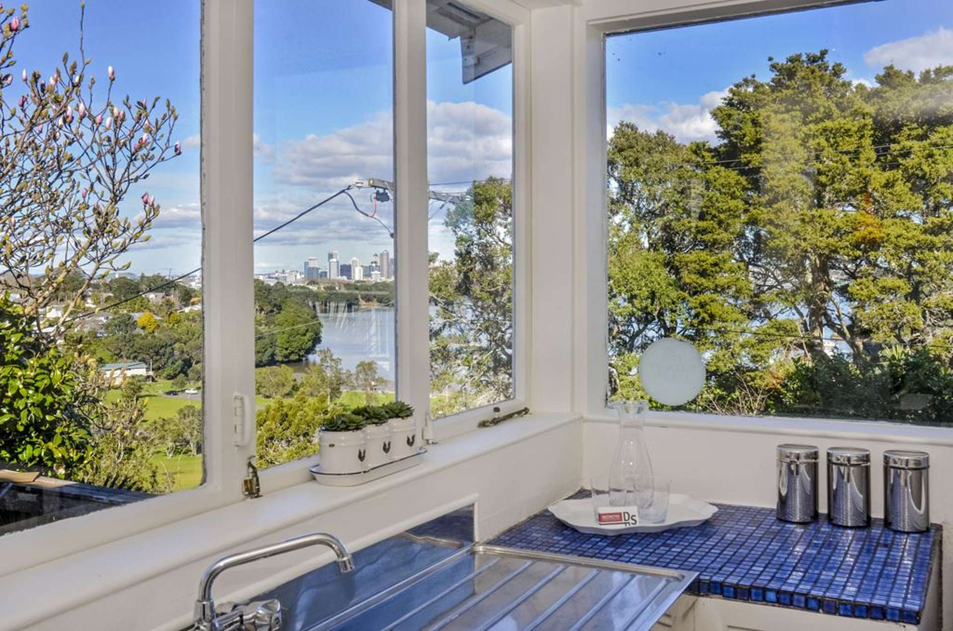 44 Seaview Avenue Northcote_0