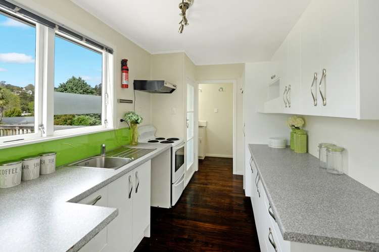 63 Lauderdale Road Birkdale_7