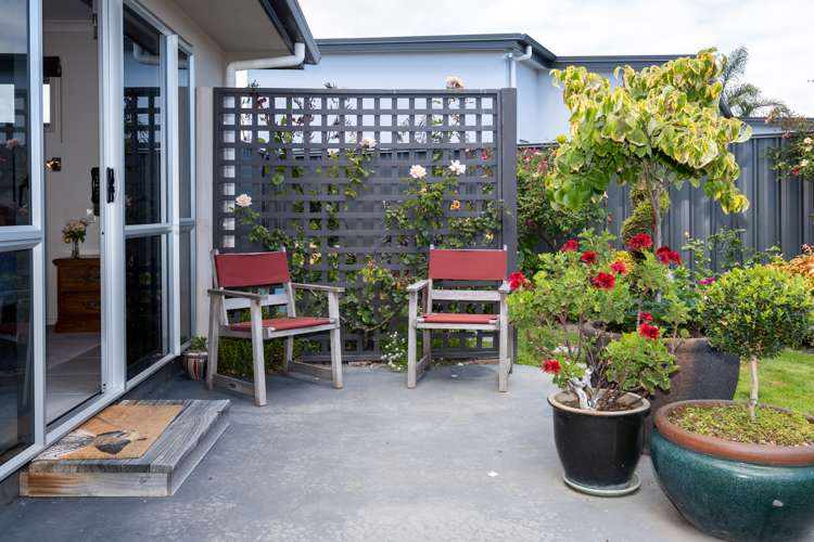 19 Pania Place Poraiti_17