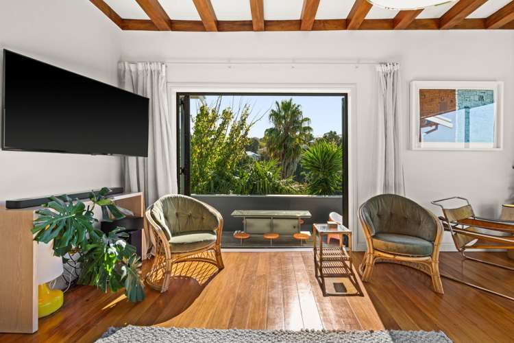 18 Hukarere Road Bluff Hill_17