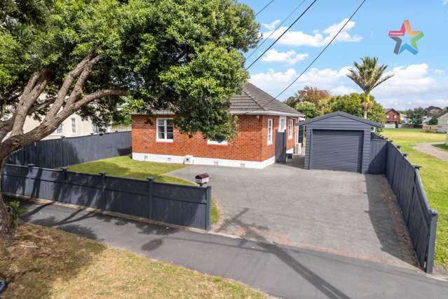 30 Mitchell Street Epuni_1