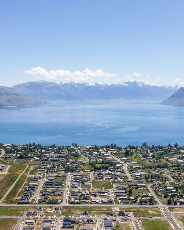 8 Gillespie Street Lake Hawea_5
