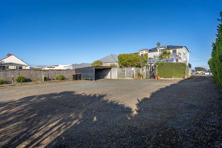 136 Palmerston Street Riverton_41