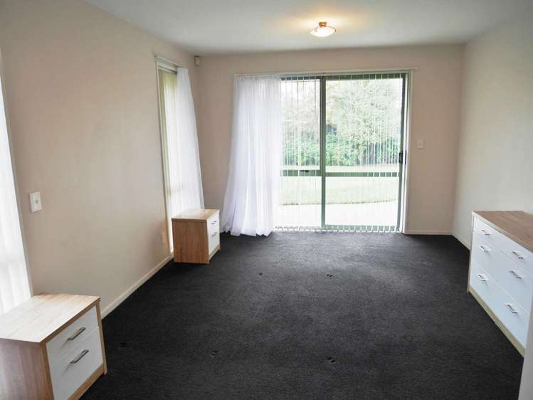 139 Kotuku Crescent Woolston_7