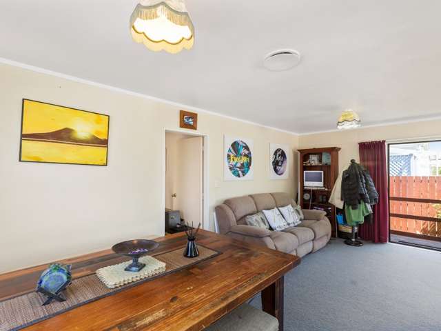 9b Randwick Crescent Moera_2