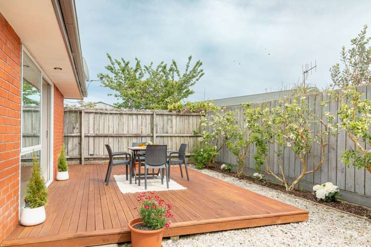 2/98 Derby Street Westport_12