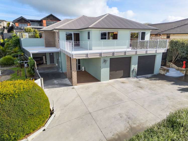 15 Evergreen Rise Grandview Heights_16