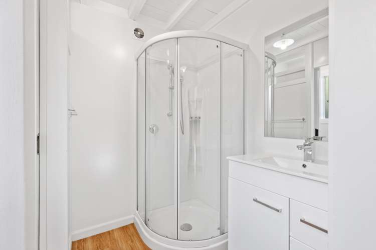 1 & 2/294 Keyes Road New Brighton_17