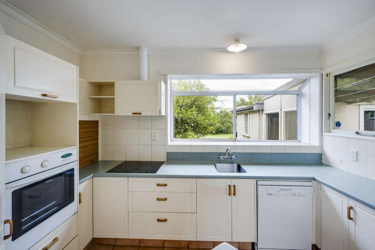 524 Hart Drive Frimley_6