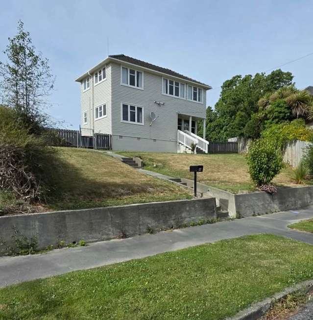 98 Grants Road Marchwiel_1