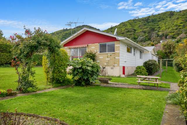 13a Te Maku Grove Waikanae_1