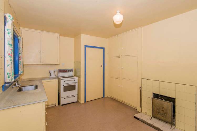 16 Ross Terrace Lyttelton_10