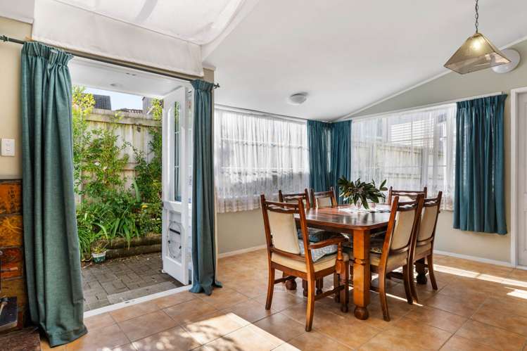 33 Penney Avenue Mt Roskill_5