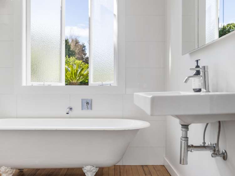 19 Rossgrove Terrace Mount Albert_18