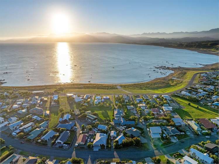 97 South Bay Parade Kaikoura_32