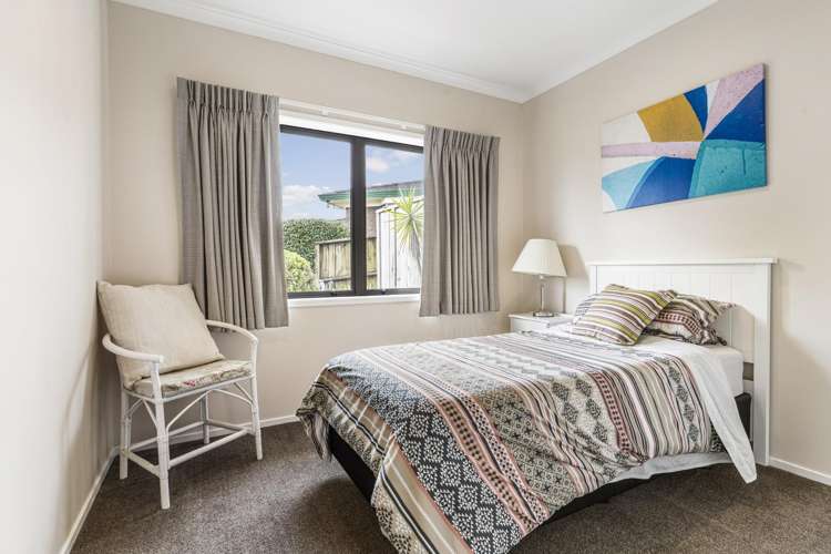 38 Lakeside Drive Pahurehure_17