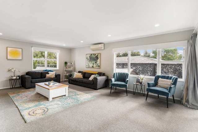 4 Lancaster Road Beach Haven North_1