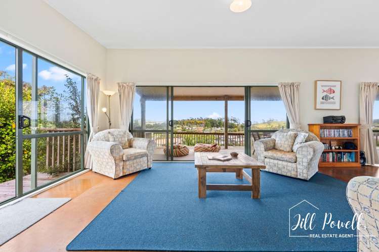 13 Moana Road Tinopai_7