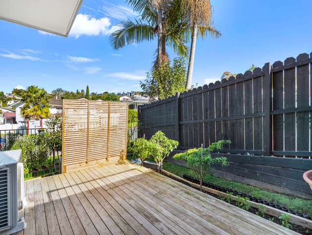 1B Tacitus Place Totara Vale_3