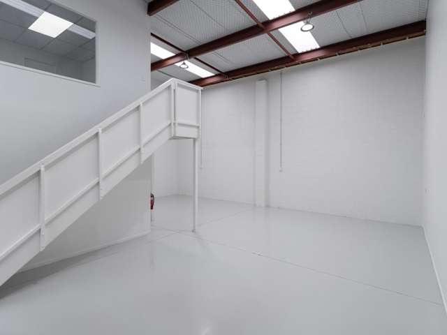 4/2 Kellow Place Wiri_3