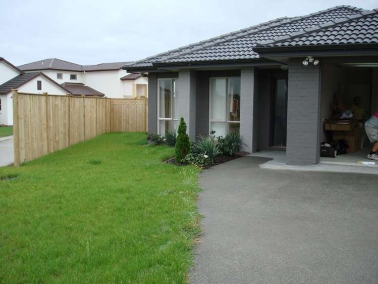 3 Brechin Place Wattle Downs_5