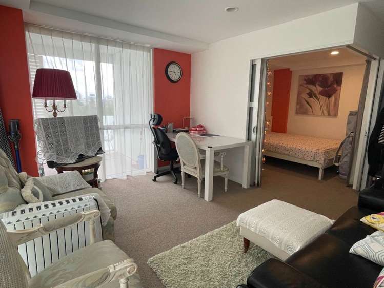 1803/10 Waterloo Quadrant Auckland Central_1