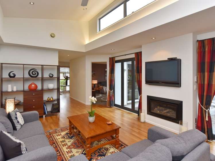 19 Springbrook Lane Northwood_6