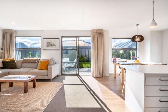 63 Risinghurst Terrace Lower Shotover_1