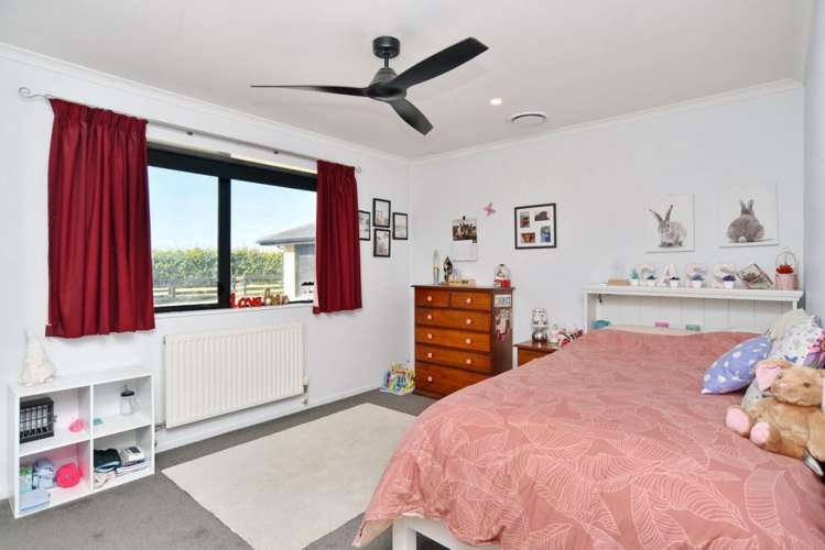 77 Bridge Road Fernside_18