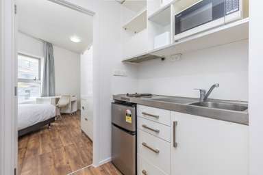 9D/15 Whitaker Place_2