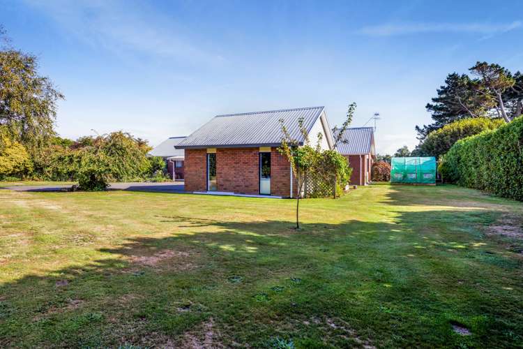 14 Normanby Road Normanby_27